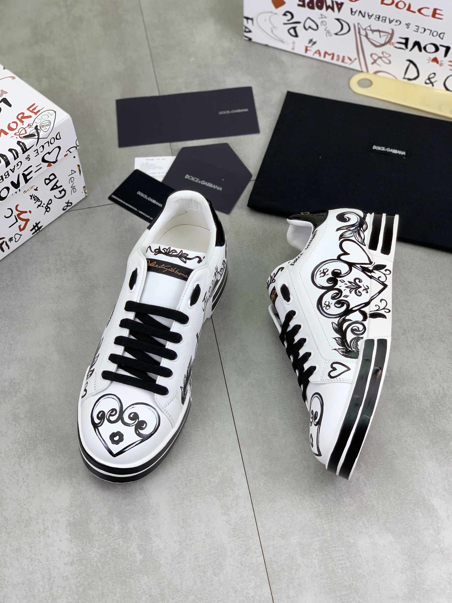 olce & Gabbana shoe